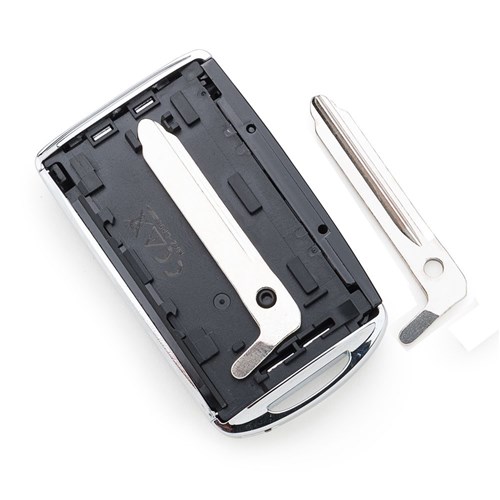 Silca Automotive Proximity Key for Mazda with 3 Buttons ID90 MAZ26R MAZ27R Key Insert