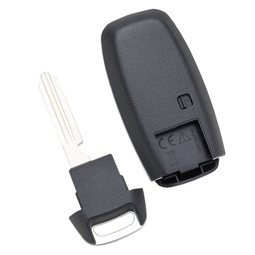 Silca Automotive Proximity Key for Nissan Juke Qashqai with 2 Buttons ID49-1E and NSN14 Key Insert